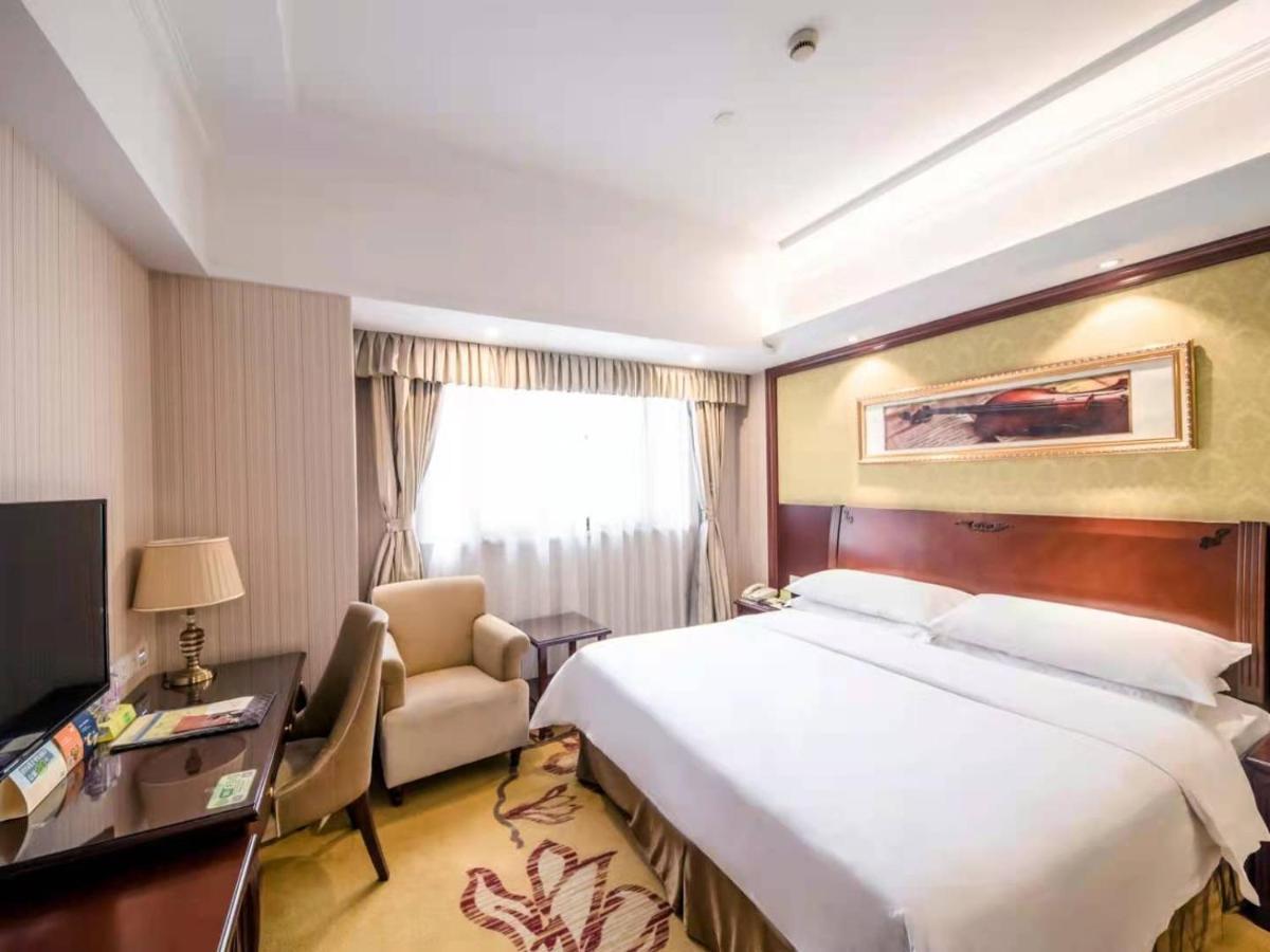 Vienna International Hotel Shanghai Pudong Xiupu Road Esterno foto